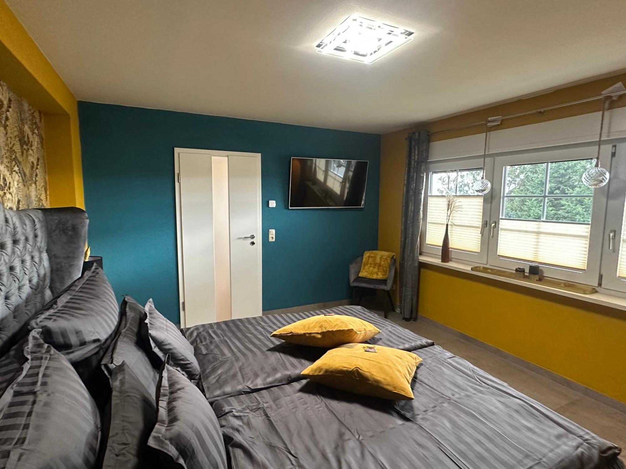 Palais -mehrgehtnicht-maisonette Apartment *